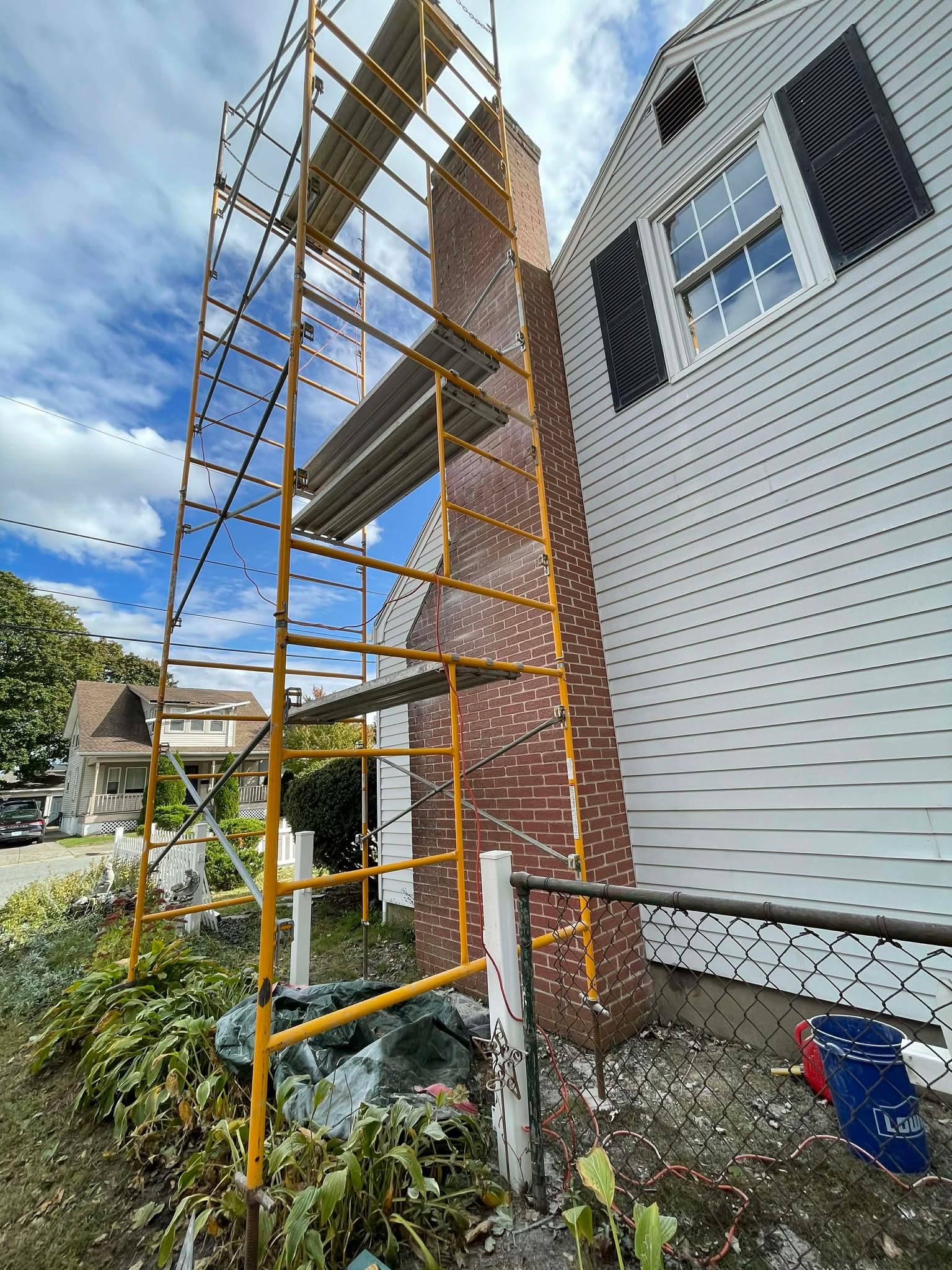Fireplace and chimney sweep in Framingham MA by Elite Chimney
